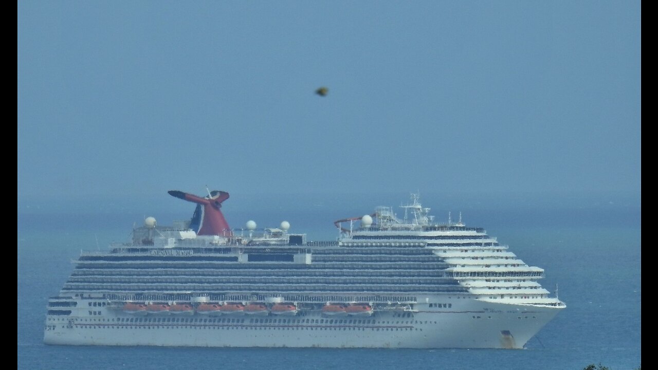 My Photographs Of UFOs Near Cruise Ships