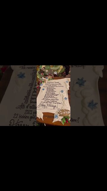 Giant Edible ￼Christmas Carousel