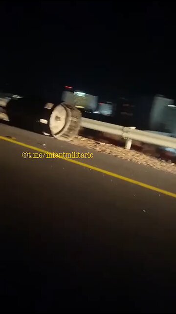 Failed Israeli Arrow 2 air defense missile spotted in the Dead Sea area - as a wreckage.