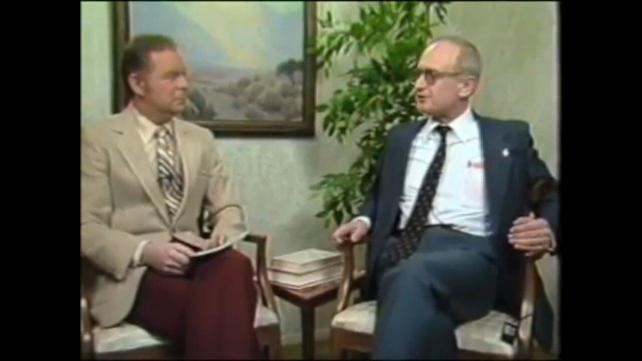 Yuri Bezmenov interviewed by G. Edward Griffin