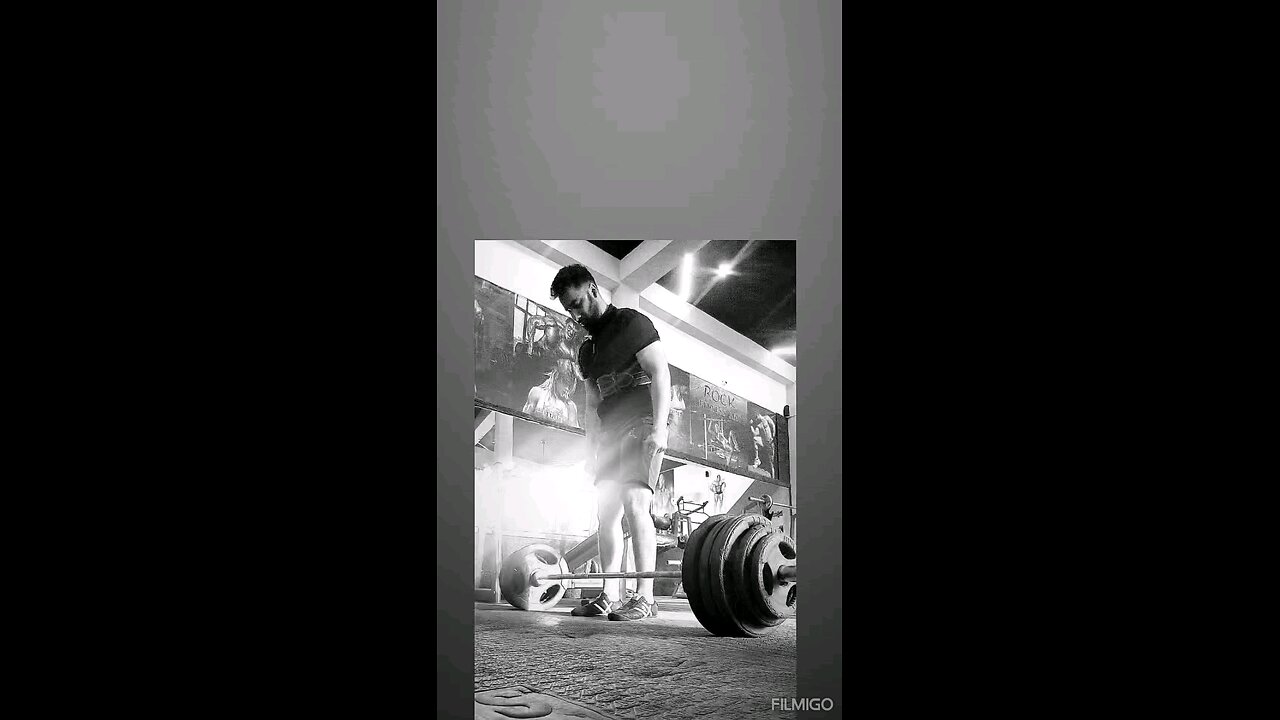 180 kgs deadlifts