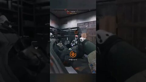 There is romance in the air...#gaming #gamingvideos #warzone
