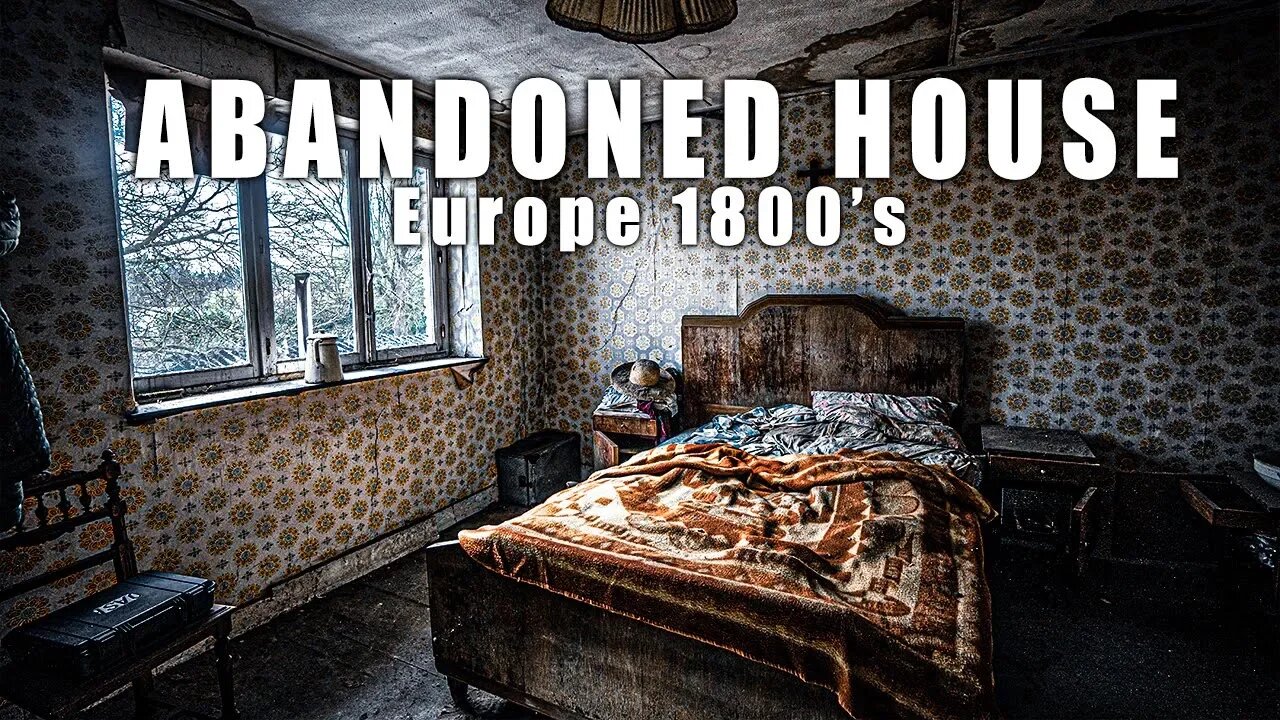 Exploring An Abandoned House From The 1800's In EUROPE - Found VINTAGE ITEMS