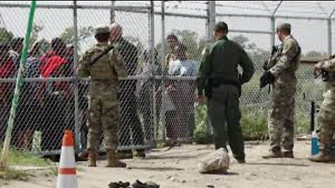 Border Patrol open locked gate for illegals