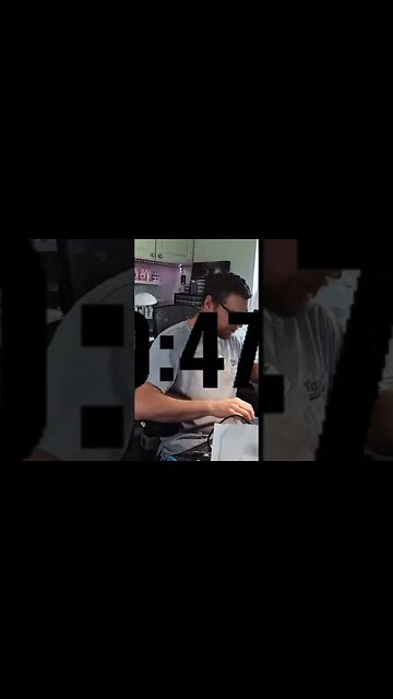 Me getting ready for a live stream 😁