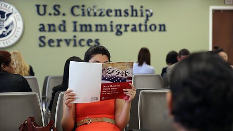 Immigration Officials Announce Changes To U.S. Naturalization Test