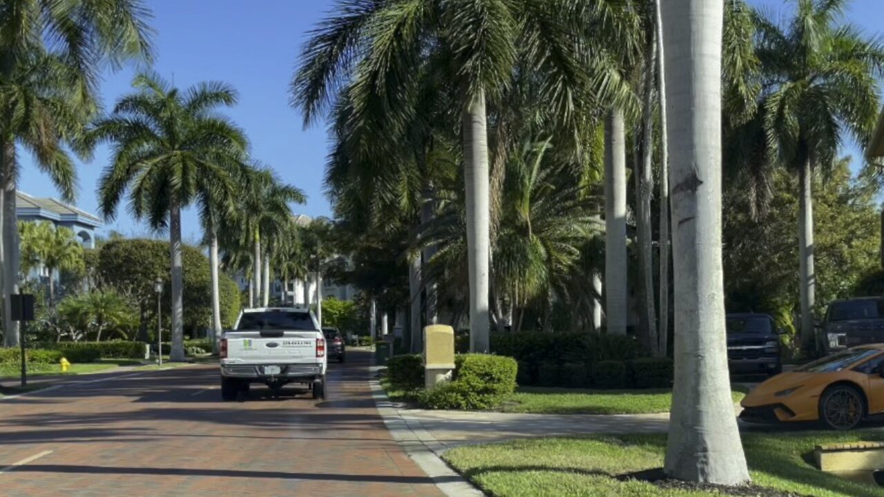 4K Drives in Paradise Barefoot Beach Boulevard