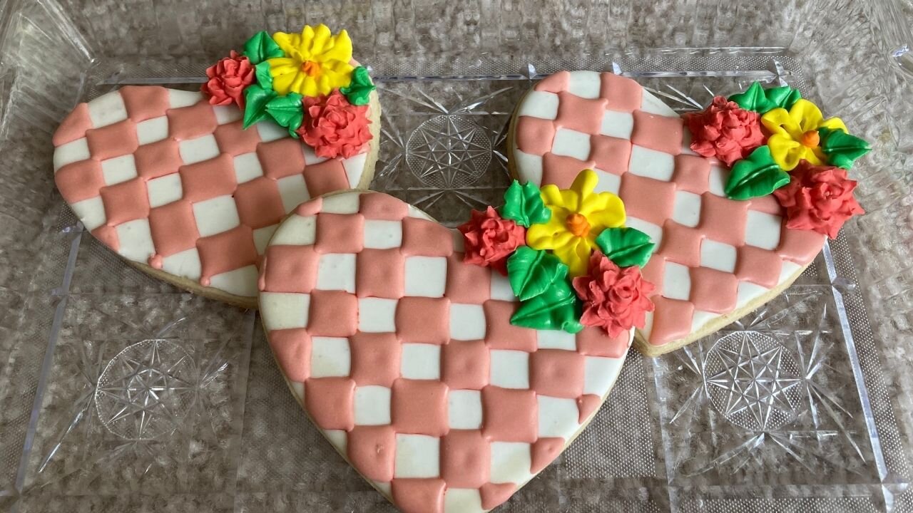 McKenzie Childs Inspired Heart Cookies