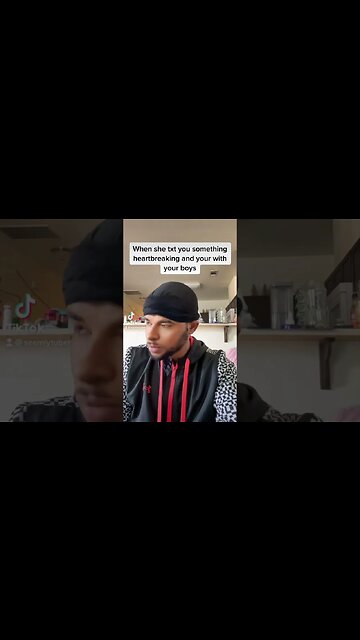 When she txt you something heartbreaking when your with your homeboys #seemlytuber #tikok #trending