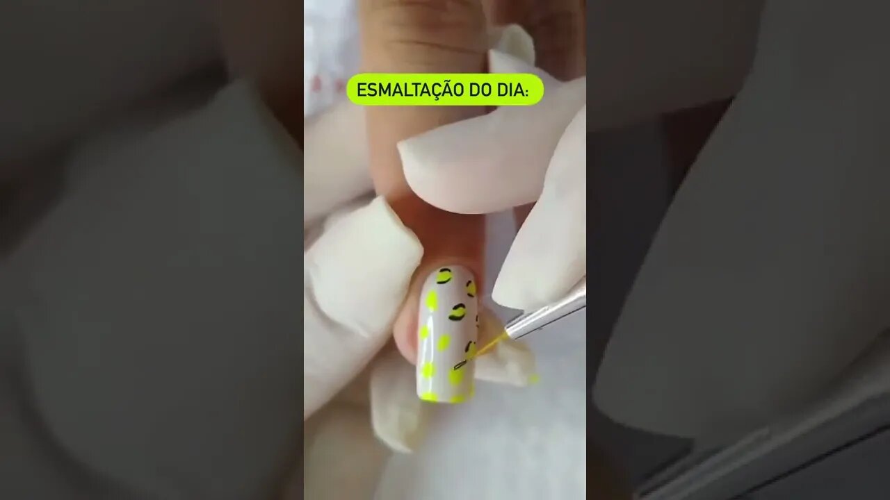 CURSO COMPLETO NA DESCRIÇÃO DO VÍDEO - #shorts #unhasumamor #manicure