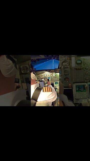 ❤️ Flying a 40 year old 747✈️