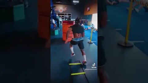 These chicks be saying men are insecure 👑