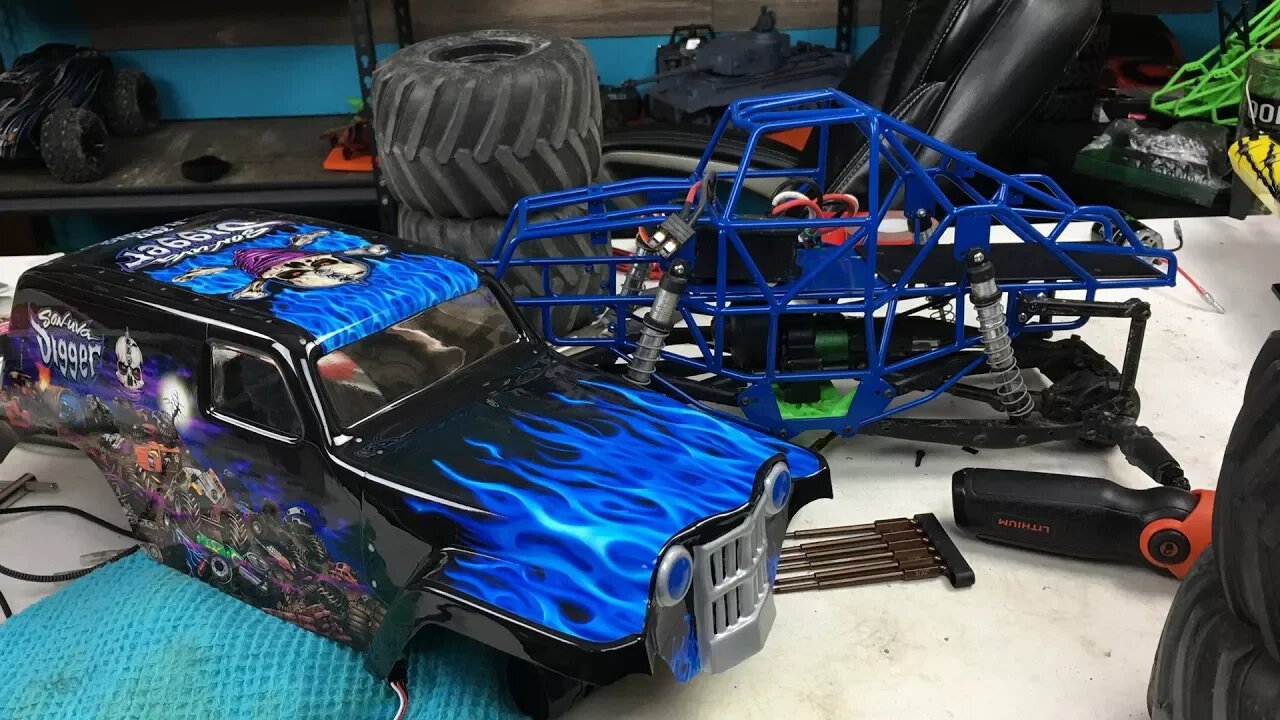 RC Hour Live: Working on RC Monster Trucks