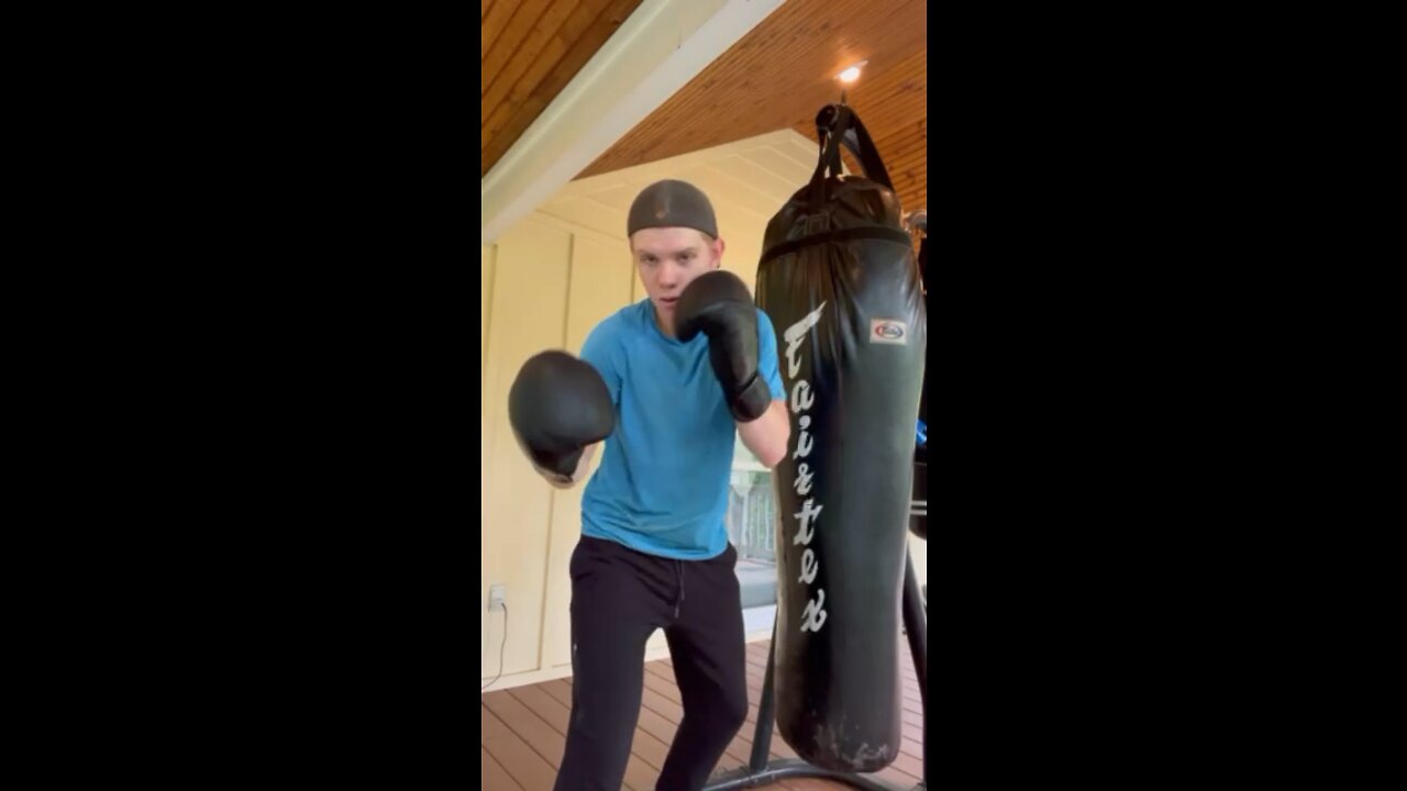 Mike Tyson‘s favorite  combo boxing