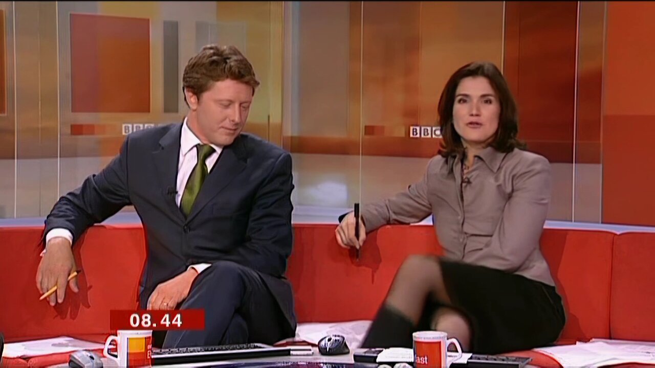 Susanna Reid - Black Nylon Boots