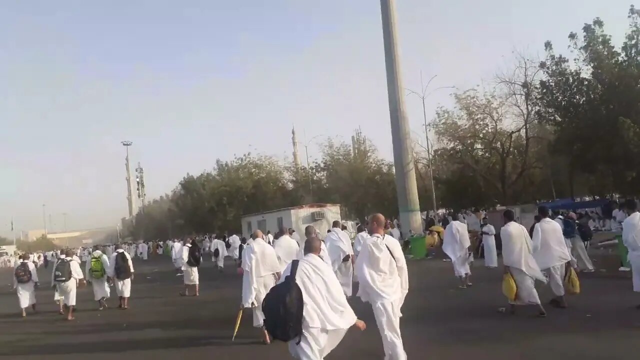 Hajj Day 2 Arafaat: Going to Masjid Nimra | Mosque Namirah: Alhamdulillah #hajj #namirah #arafaat