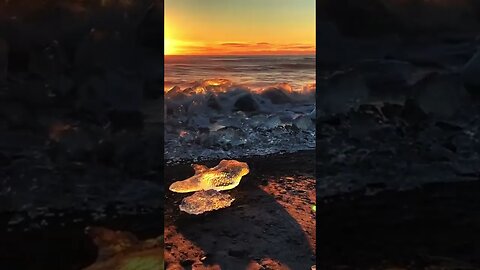 Diamond Beach in Iceland #iceland #diamondbeach #jokulsarlon #sunrise