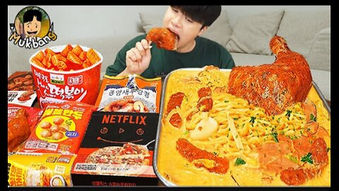 ASMR MUKBANG convenience store store, FIRE Noodle, HOT DOG, GIMBAP, Tteokbokki EATING SOUND !