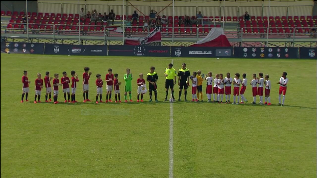 Manchester United VS PSG Paris Children