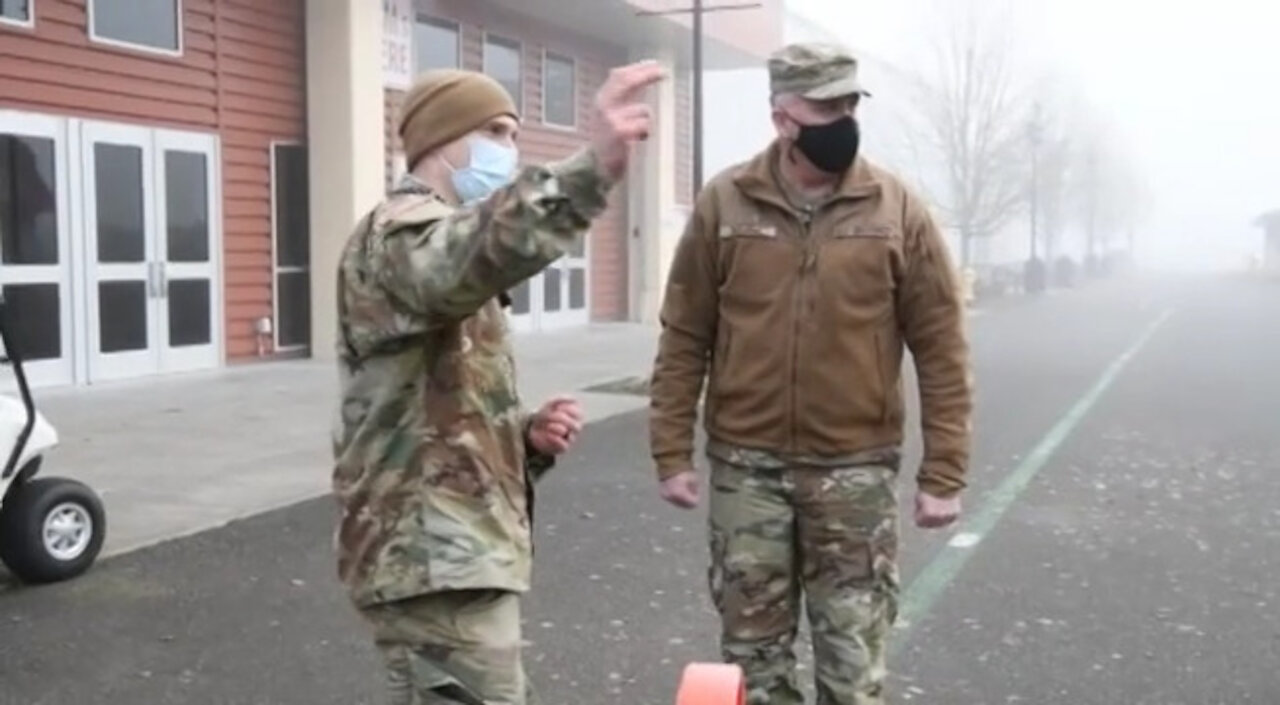 Washington ANG Commander tours Clark County Fairgrounds COVID-19 vaccination site