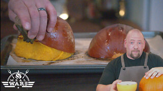 The Savory Creamy Pumpkin Soup EVERYONE should try!!