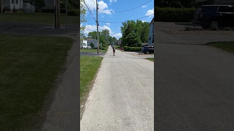 cheering runners #cheer #fyp #fypシ #viralvideo #viral #viralshort #runner #support #happy #help #fun