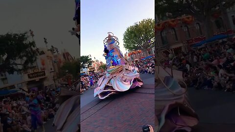 Mickey Mouse float in Magic Happens #disneyland #magichappens #mickeymouse #parade #mainstreetusa