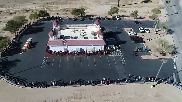 Hundreds line up in Primm in hopes of scoring a winning lotto ticket