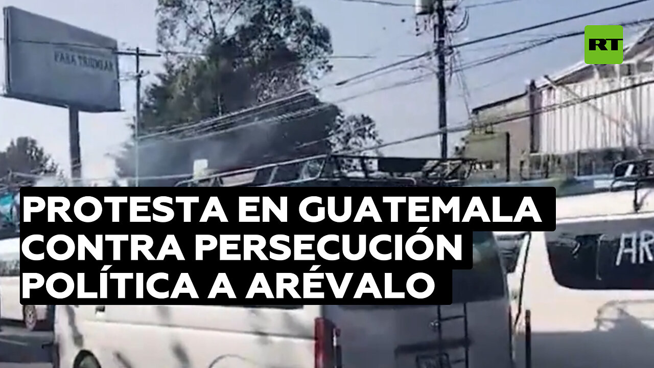 Caravana de manifestantes en Guatemala denuncia persecución política contra Bernando Arévalo