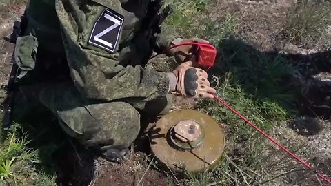 Demining of the Arabat Spit by the Russian military