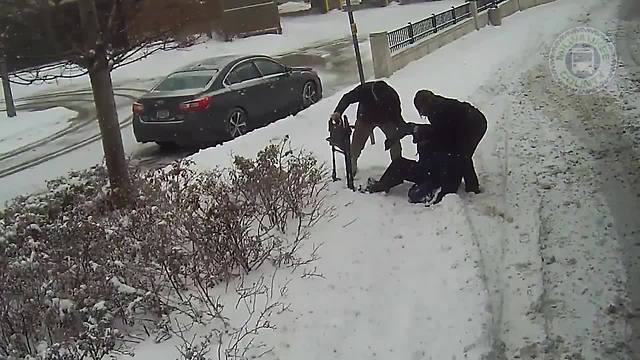 Milwaukee County bus driver helps elderly man who fell in the snow