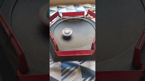 o que foi que aconteceu aqui? #batalhadebeyblade #beyblade #beybladeburst