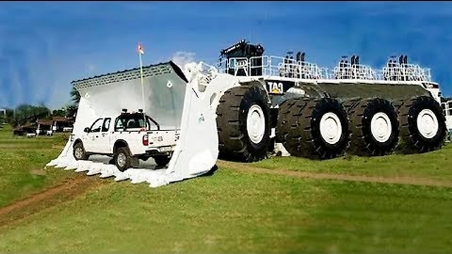 GIANT POWERFUL MACHINES YOU SHOULD SEE
