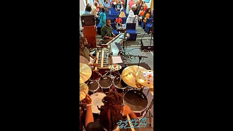 This Got crazy real quick! 🔥🎶🎵🎹🎼🥁🎸🎶💯