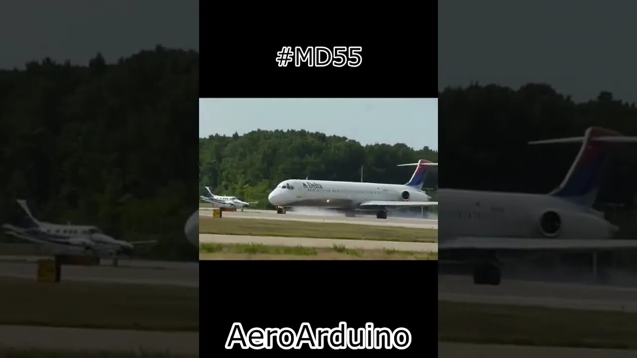 Pilot Makes Crazy Skid Before Take off #MD88 #Aviation #Avgeeks #AeroArduino