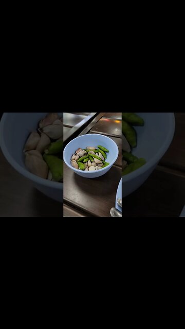 🍖🍚🥦 Expat Feasting: A Night Market Foodie Adventure in Pattaya, Thailand! 🇹🇭🌃