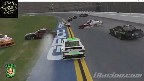 Didn't think I took damage until restart and replay #iracing