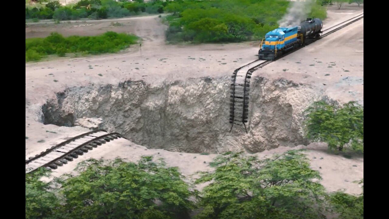 Train Vs Giant Pit