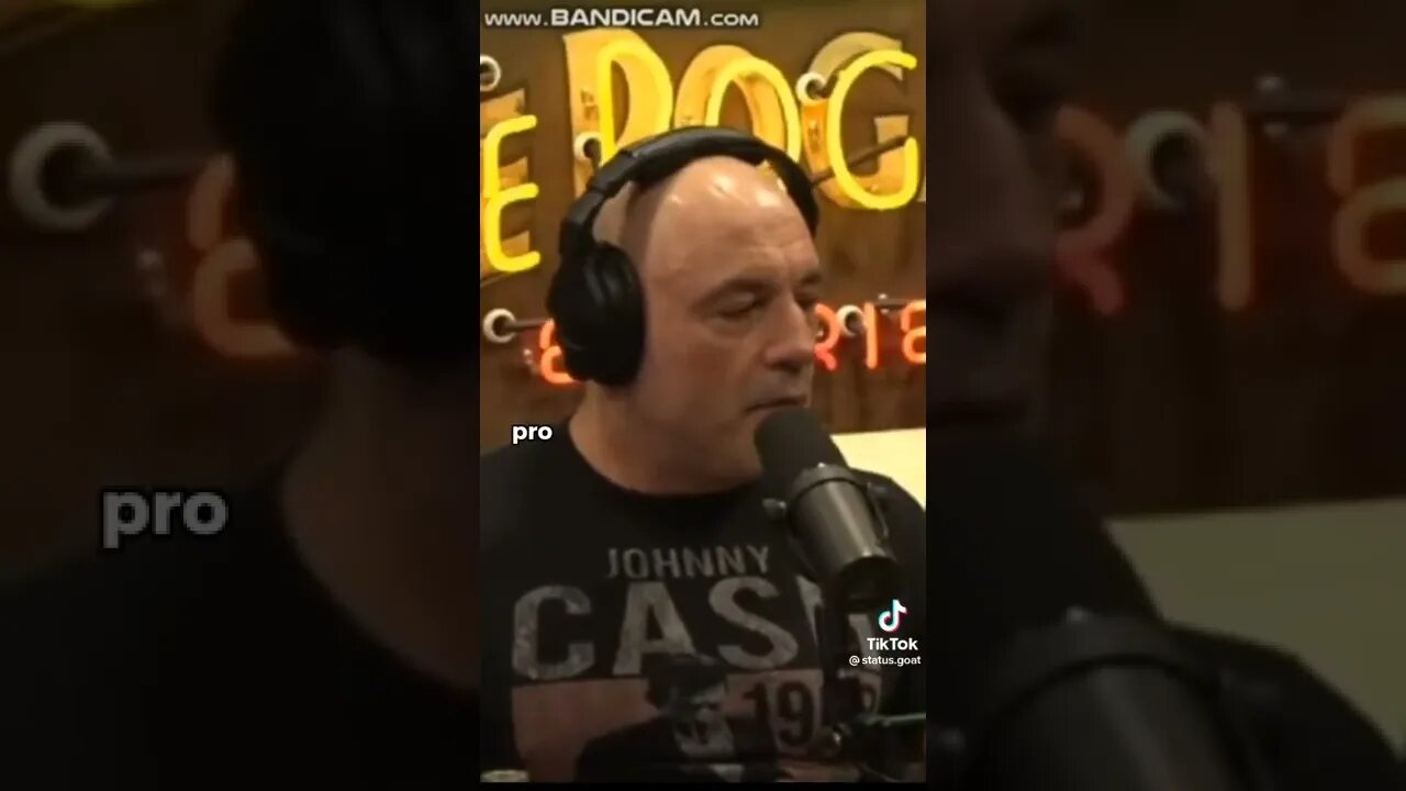 Andrew Tate gives Joe Rogan a shootout! #fyp #shorts #joerogan #podcast #foryou #love #tiktok #kings