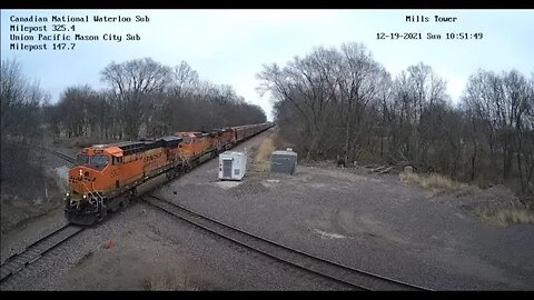 WB CN Empty Grain at Mills Tower on December 19, 2021 #Steel Highway#
