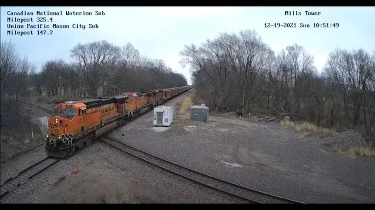 WB CN Empty Grain at Mills Tower on December 19, 2021 #Steel Highway#
