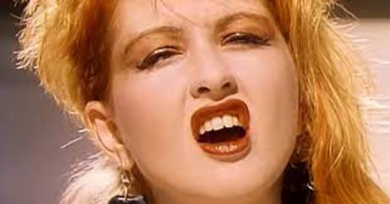 Cyndi Lauper - Girls just want to have fun