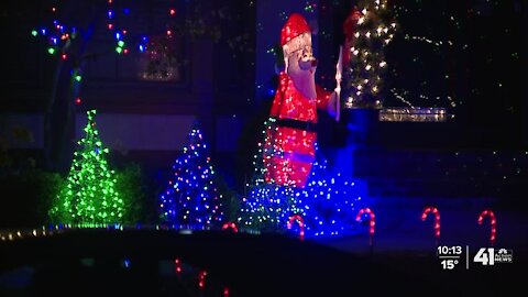 Overland Park neighborhood creates extravagant holiday display to help Salvation Army