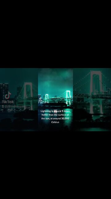 Lightning is incredibly hot! #Lightning #facts #interesting