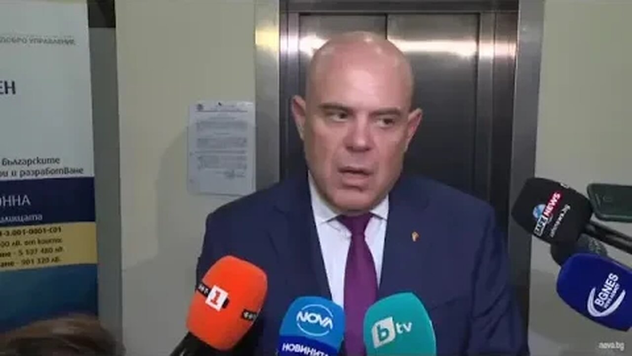 Иван Гешев преди заседанието на ВСС