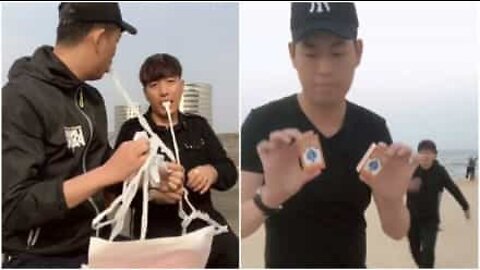 O pior assistente de magia de sempre