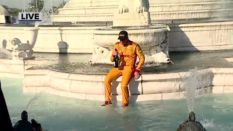 Ryan Hunter-Reay wins Dual two at the Detroit Grand Prix