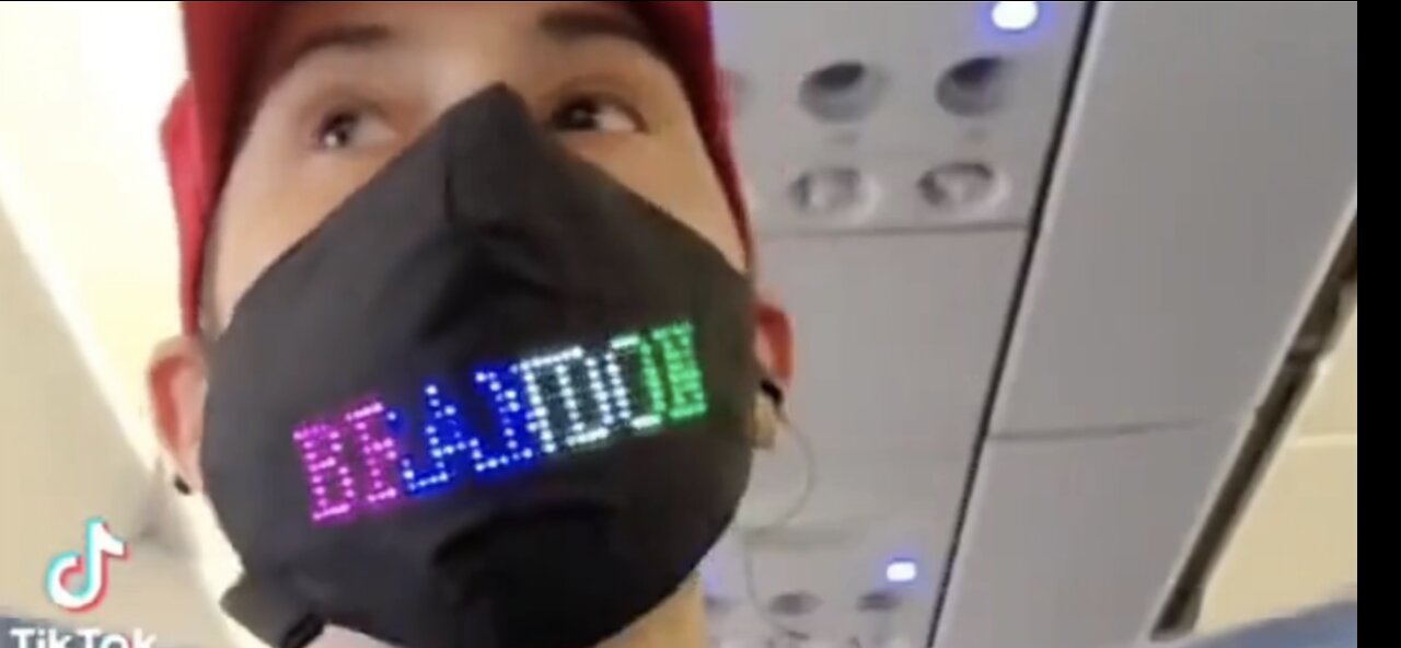 Spirit Flight Attendants Force Man Wearing LGB/FJB Mask to Wear a Different Face Covering