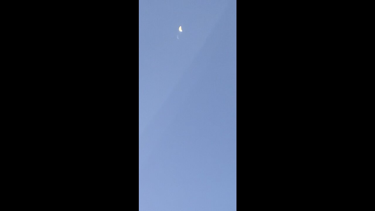 Watch - Moon Changes Shape ON Camera