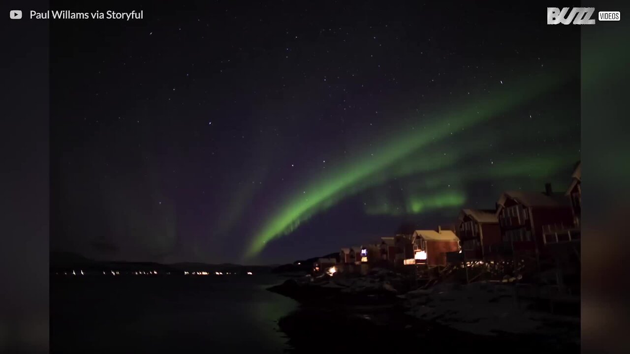 Time-lapse dell'aurora boreale in Norvegia